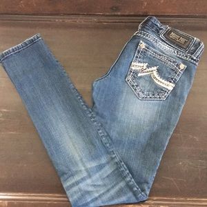 Miss Me Skinny Jeans 26